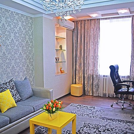 Cozyart Apartment Bishkek Exterior foto